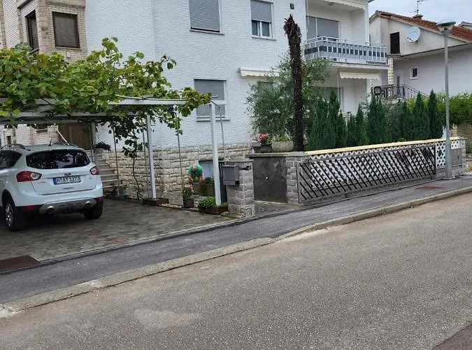 Апартаменты Hana *